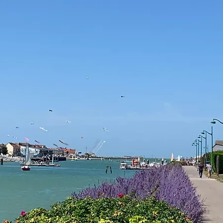 Appartement Meuble Bord De *